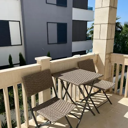 Apartments Marin Podstrana Exterior photo